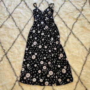 Forever 21 floral maxi dress size S